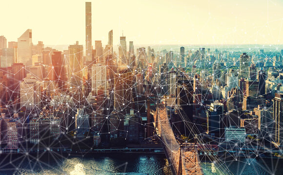 New Yorks skyline, a smart city | T Business