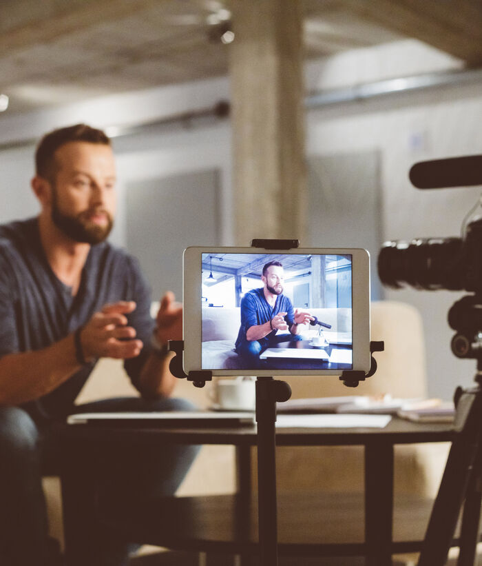 Small Business IT Solutions Online marketing for small businesses plays an essential role to let your business participate in the digital economy and to stay competitive.