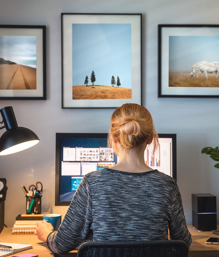 Small Business IT Solutions Modern remote working solutions with tailored services from a trustful IT partner bring small businesses forward on their road of digitalization.