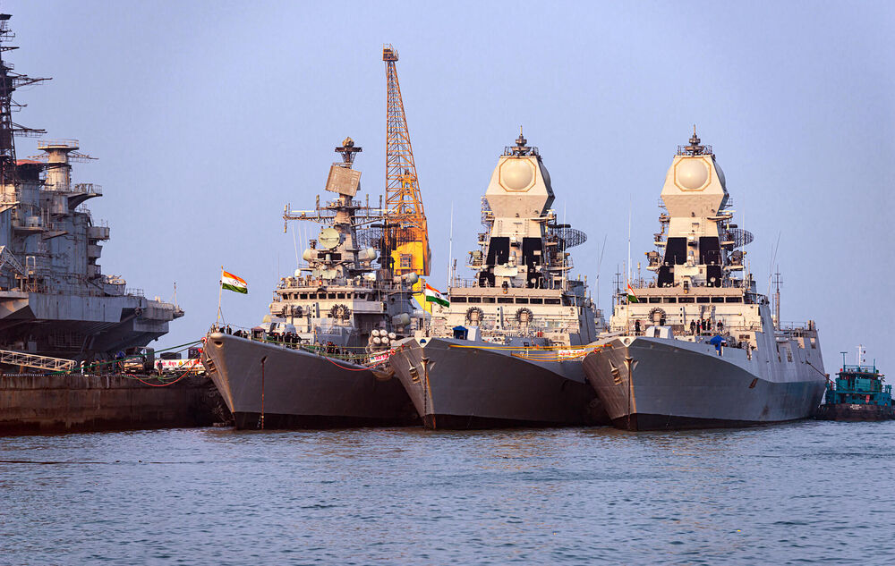 Logistics IT Solutions Ship fleet for which logistics IT solutions are used