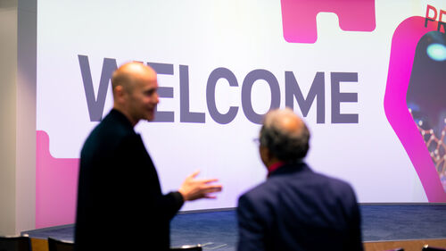 Digital Transformation of Manufacturing Industry Visiots beging welcomed at Digital Transformation of Manufacturing Industry