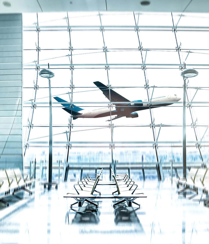 Logistics IT Solutions An aircraft that is optimally deployed thanks to logistics IT solutions takes off at the airport